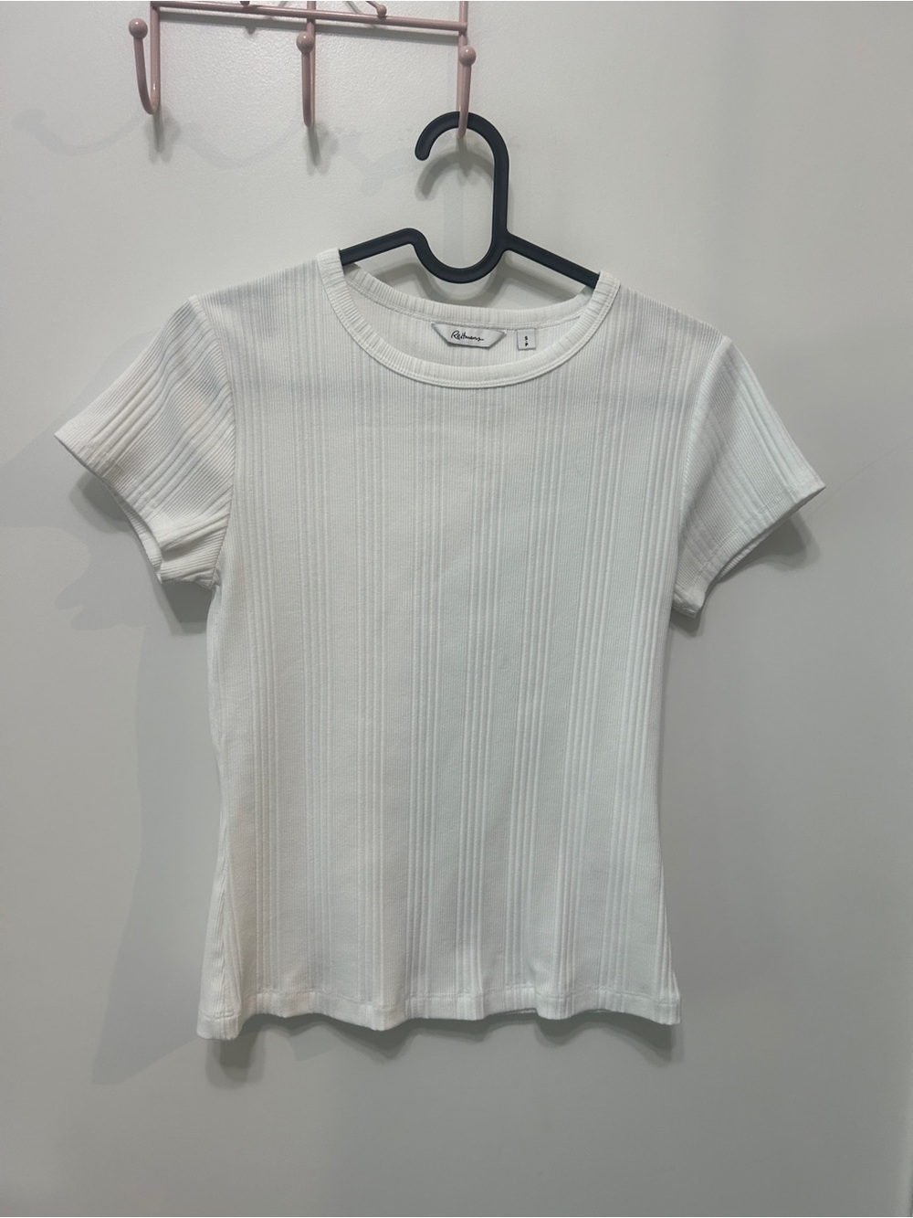 Reitmans Cream Ribbed Short Sleeve Tee